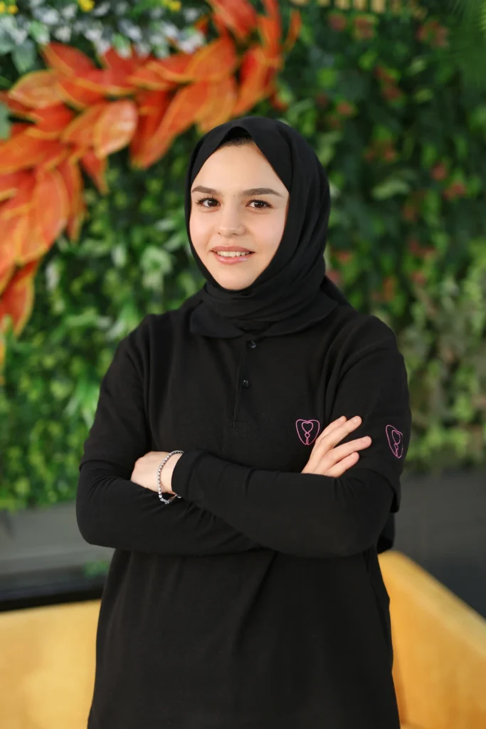 Ayşenur Yeleser - Ersa Dental